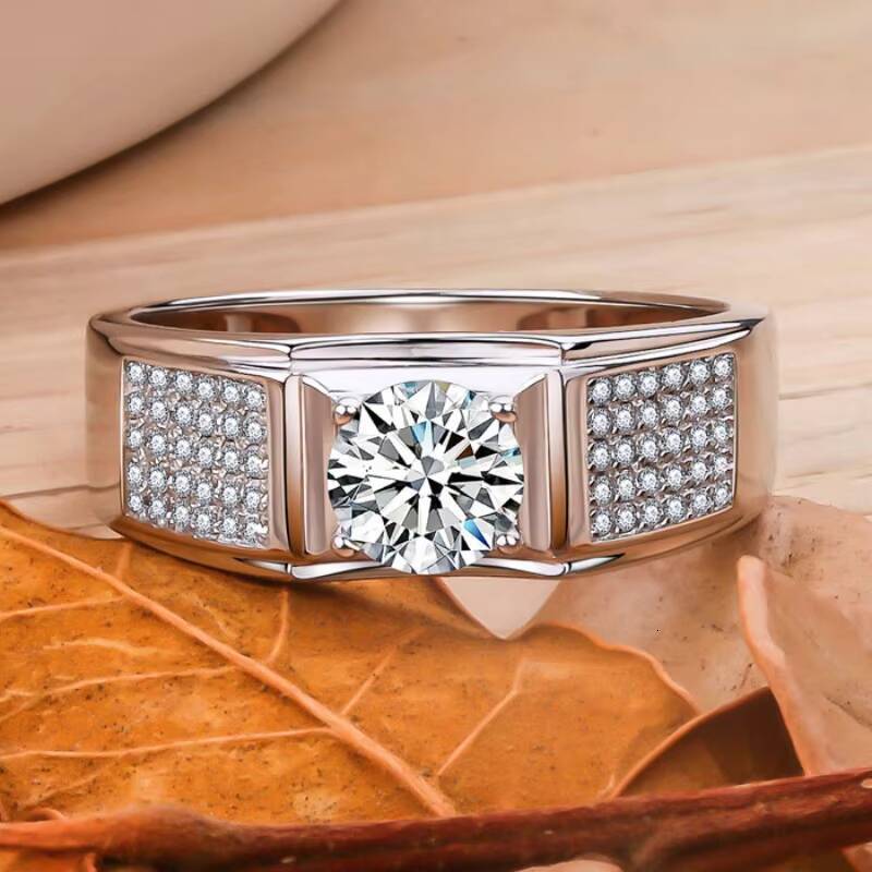 Simple Round Cut Mossanite Jewelry Fashion Moissanite Diamond Sterling 925 Silver Mens Ring Moissanite Ring