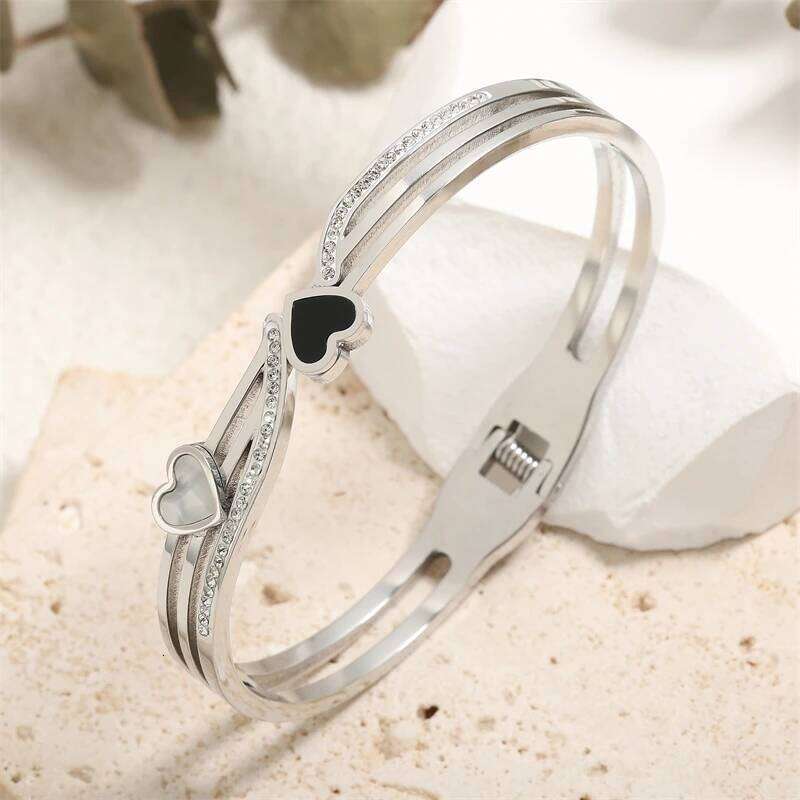 ZAKOL New Trendy Black Shell Heart Stainless Steel Bracelet for Women Exquisite Waterproof Jewelry Gift