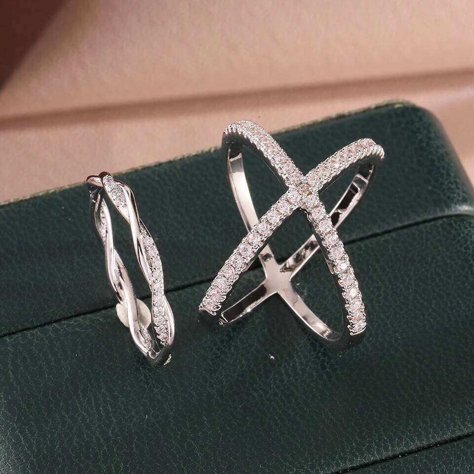 ZAKOL Brand 2Pcs AAA Cubic Zirconia Engagement Ring for Couple Brilliant Baguette Zircon Sliver Color Wedding Band Jewelry