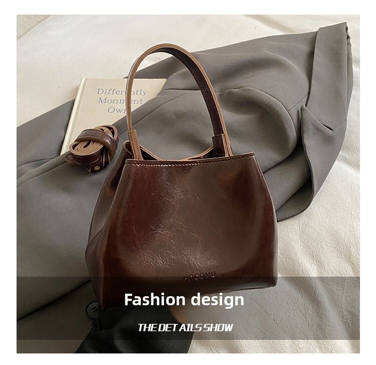 Winter Korean-style minimalist texture bucket bag crossbody bag