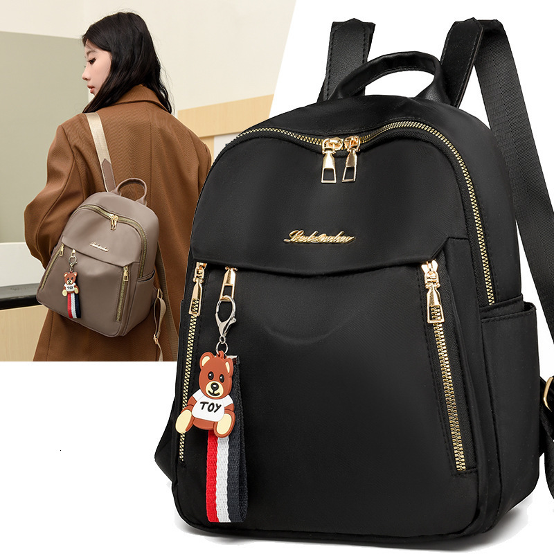 New Simple Womens Backpack Fashionable Commuting Versatile Casual Backpack Large Capacity Niche Student School Bag