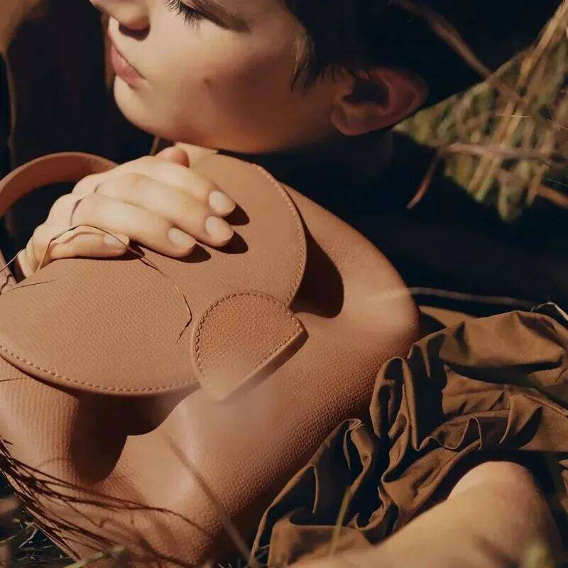 Luxury Smile Pigskin Bag, Urban Shoulder Backpack, Simple and Versatile, Independent Design, 2026 Trend, Y2K Style Pingshuo