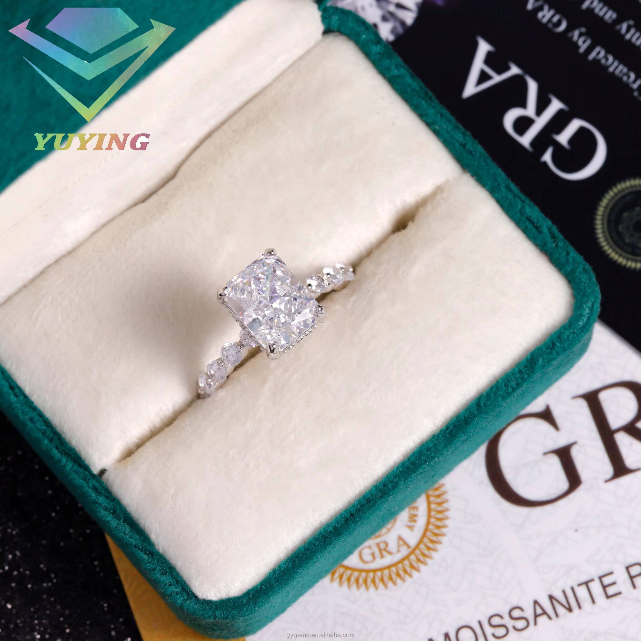 Romantic Ice Crushed 7x10MM Radiant with French Pave Band Moissanite 18K White Gold Wedding Ring Fine Women Jewelry Rings