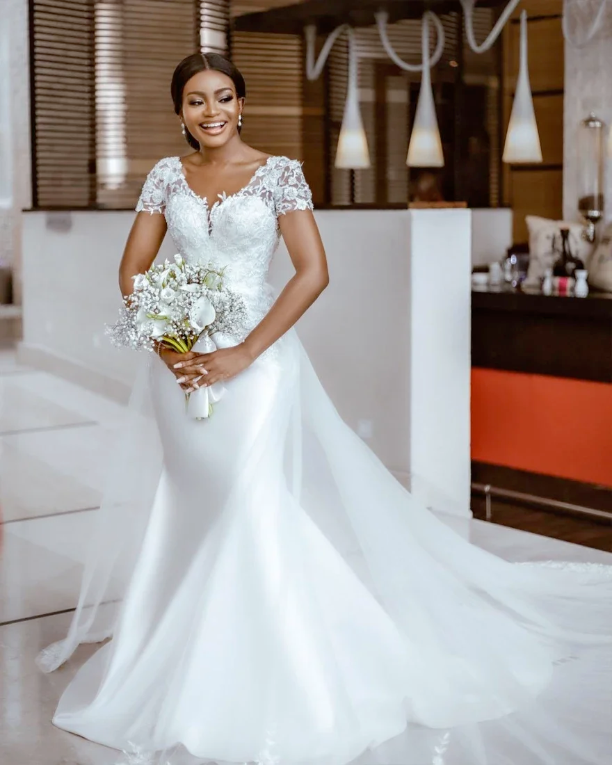 Sparkly Mermaid Satin Long Sleeve Wedding Dress 2026 Lace Appliqus Vestido De Noiva Sereia African Bridal Gown BC3061