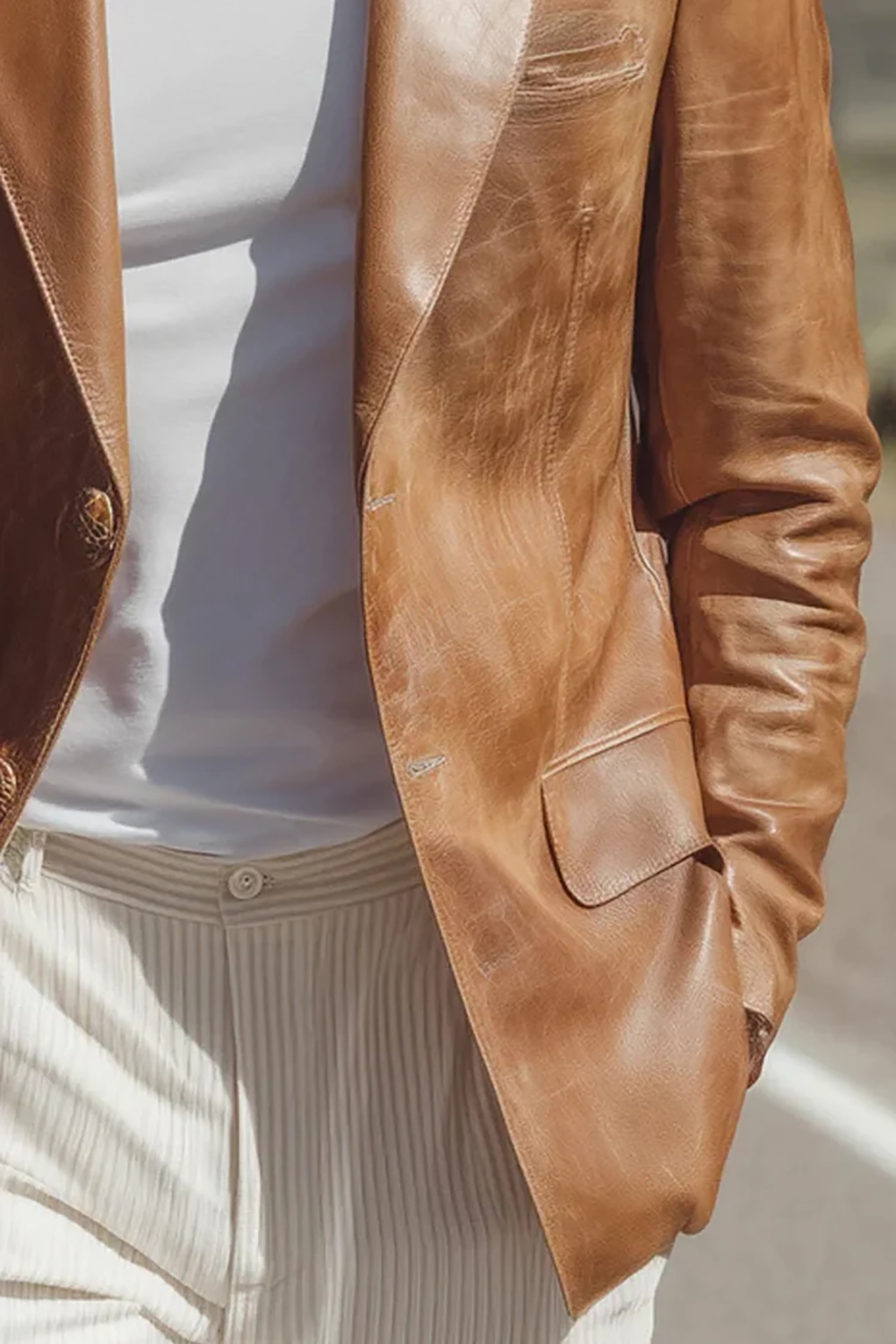 Cool Leather Men Banquet Jacket Peaked Lapel Groom Wear Wedding Tuxedos Wear One Piece Business Birthday Party Customized