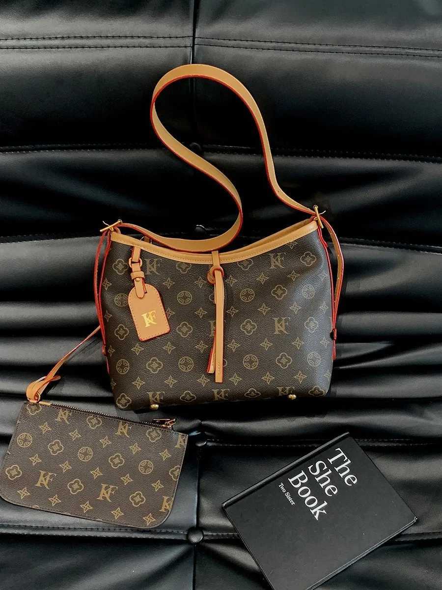 Ladies Crossbody Bag Premium Leather Shoulder Handbags Elegant Tote Daily Use H251229