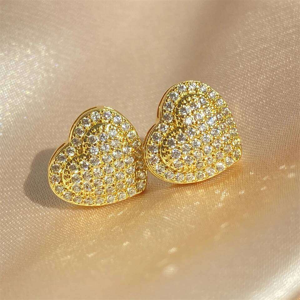 ZAKOL New Arrival Blue Turquoise Heart-shaped Stud Earrings for Women Creative Shiny Stone Ear Accessories Party Gift