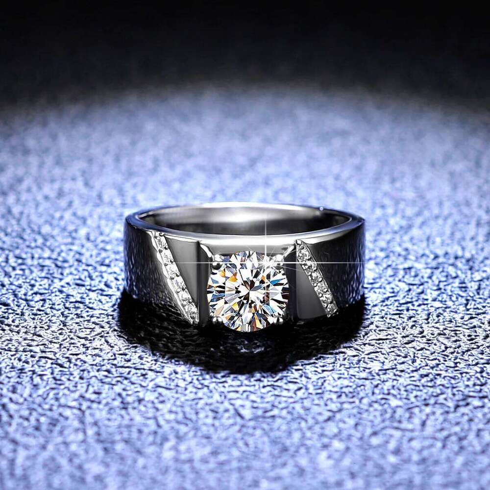 18K gold high-end moissanite PT950 platinum simple and atmospheric boss men's wedding ring jewelry 194