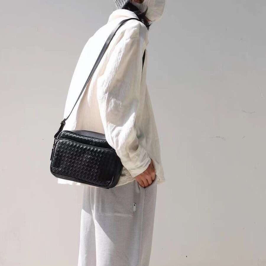 Korean Style Horizontal Shoulder Couple Crossbody Woven Small Square Back Trendy Brand Men S Bag High Quality Luxury Bag