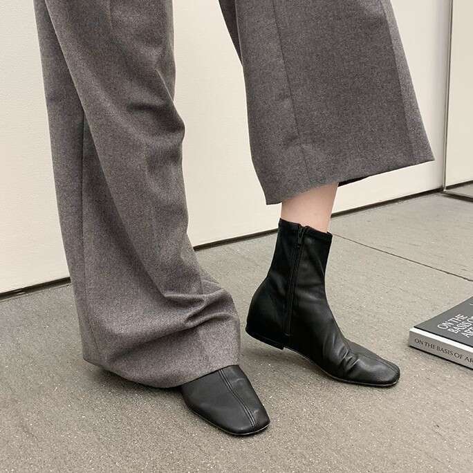 Internet Celebrity Style Autumn Winter Height Increasing Elastic Slim Short Women Side Zipper Comfortable Soft Leather Flat Martin Boots