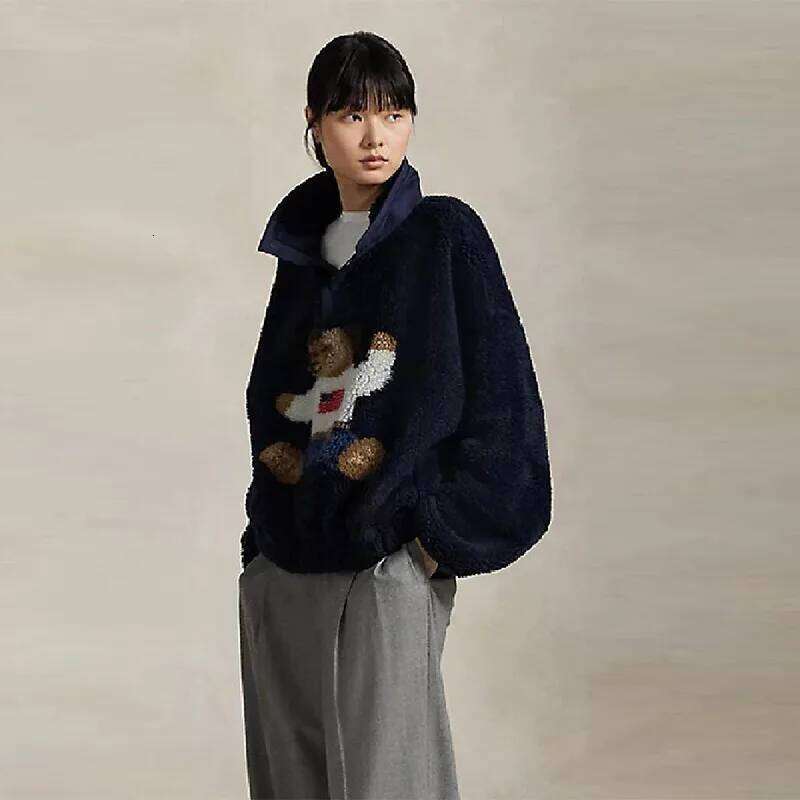 Creative Trendy Fleece Top Lady Warm Fall Cute Casual Retro Little Bear Women's Sportswear Sweaters Cozy Female Chic Streetwear