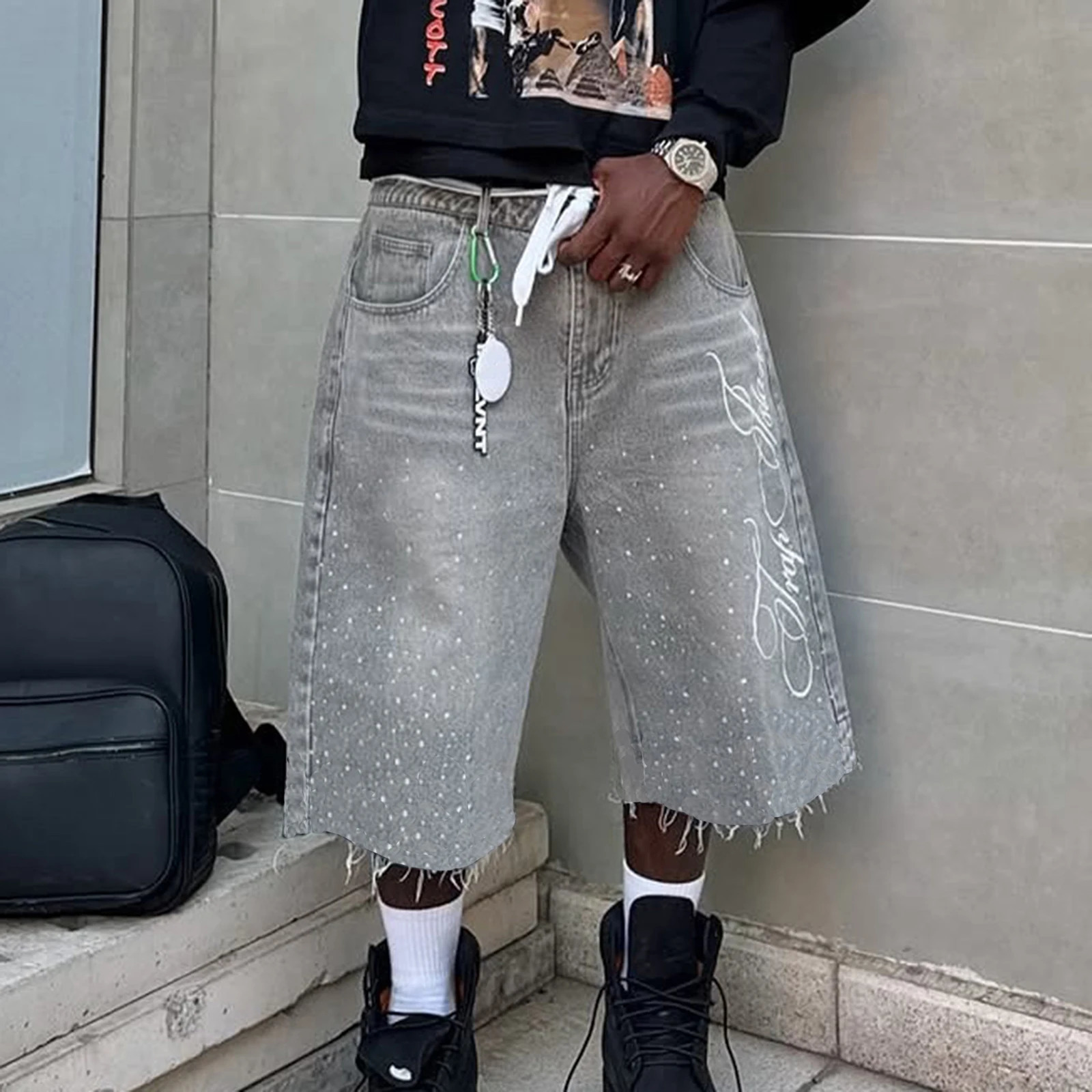 Fashion Men Summer Casual Denim Shorts Knee Length Trendy Letter Embroidered Shiny Rhinestone Decor Jeans Shorts with Pockets 251223