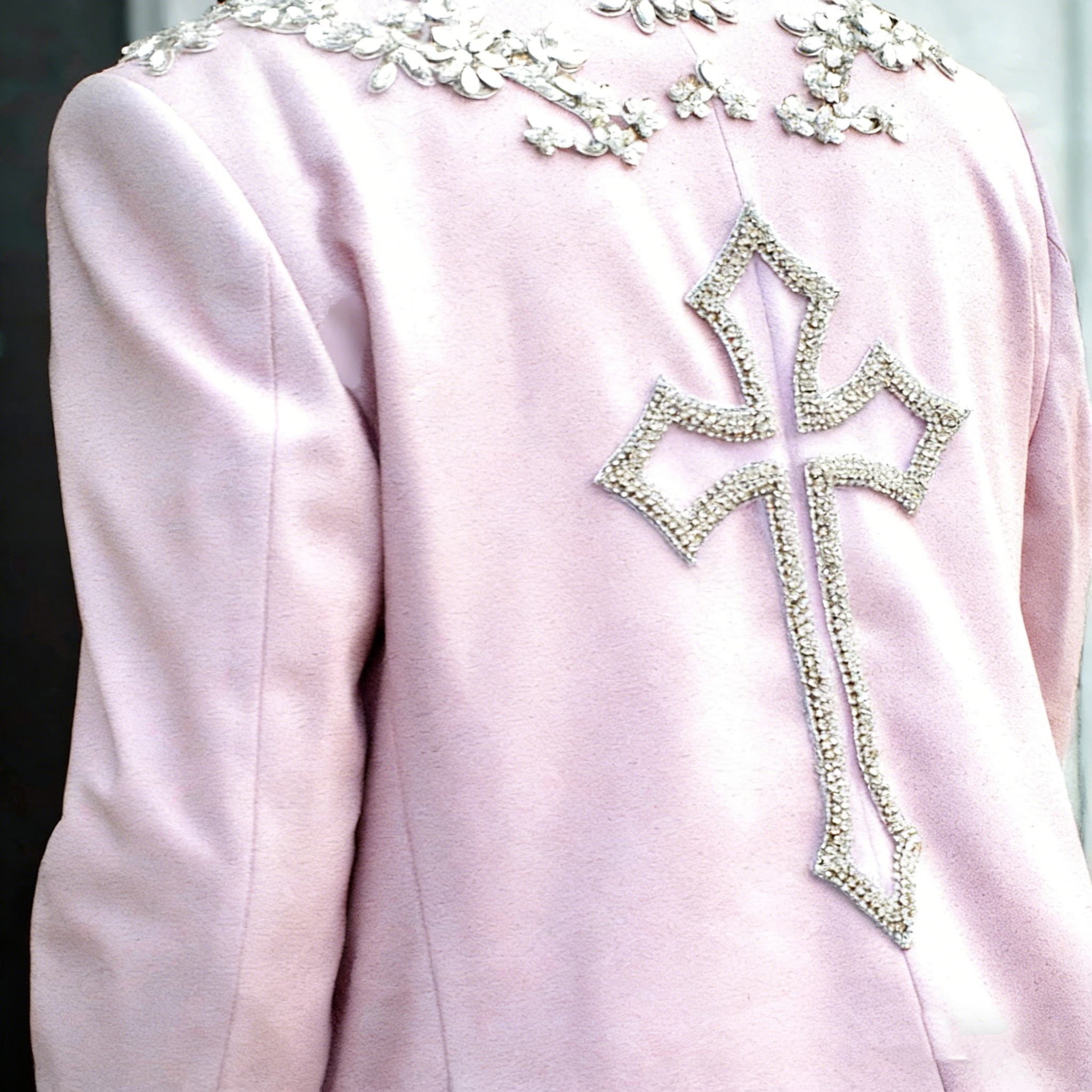 Modern Men Suits Crystal 2 Pieces Tailor-Made Peaked Lapel Jacket Appliques Cross Blazer One Button Groom Customized Coat Pants Plus Size