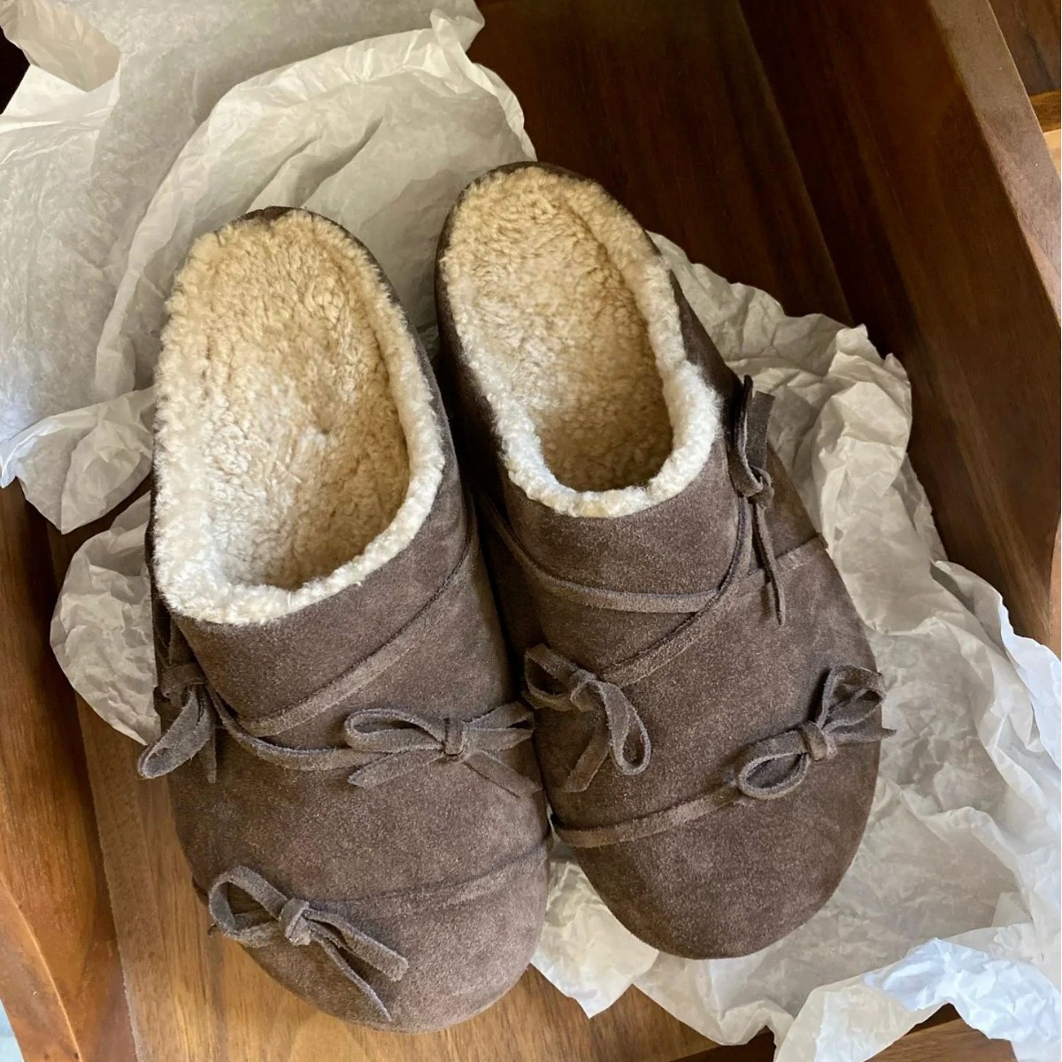 New Free shipping snow boots for womens snow slippers khaki brown Fashionable Versatile Bow Home Slippers