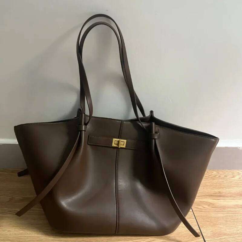 Brand Wing Shaped Handbag Luxury Gold Lock Buckle Design Tote Women Large Capacity Shopping Elegant Commute Underarm Bag Liksusie