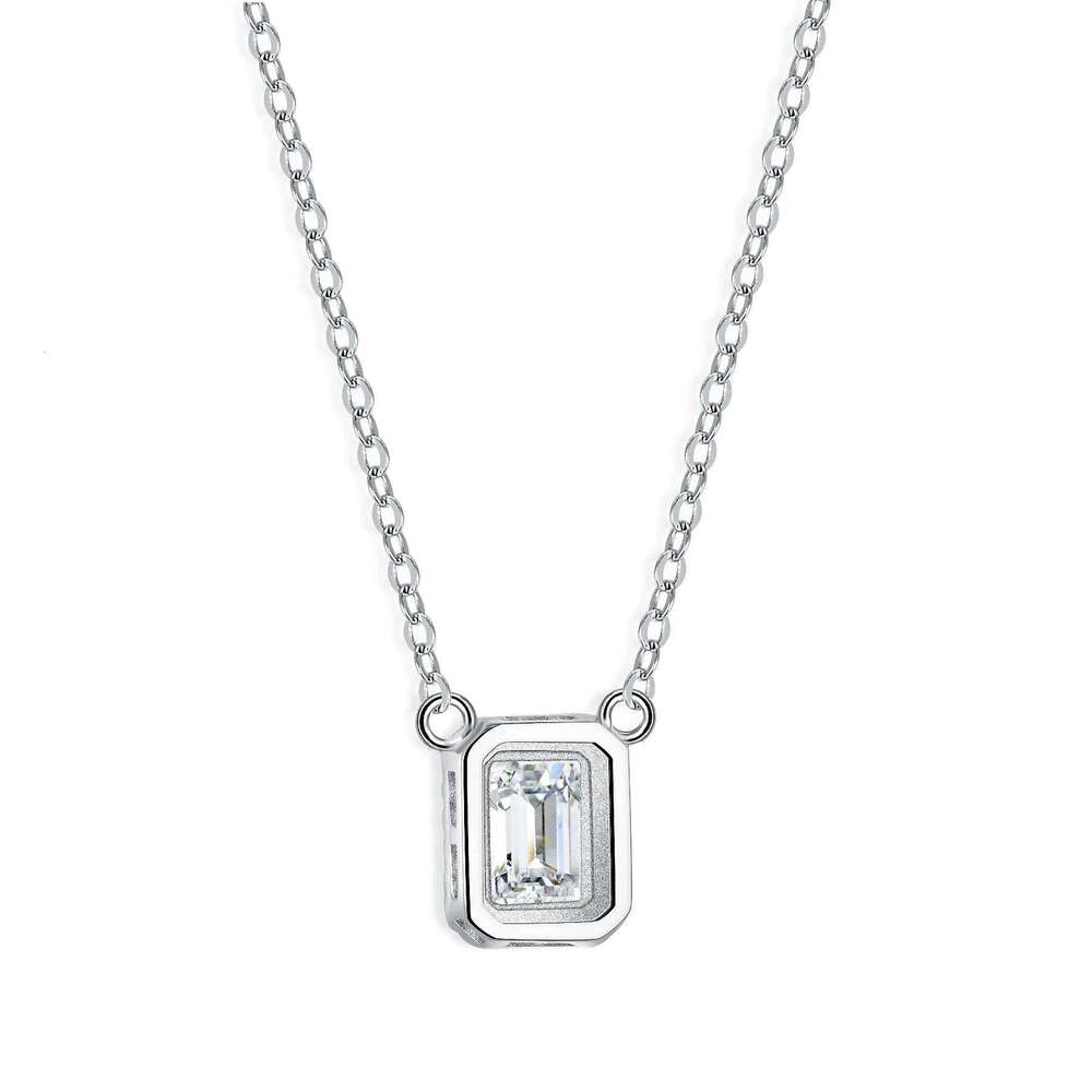 18K gold 2 Ct moissanite necklace women's fashion luxury baguette square diamond PT950 platinum pendant b22