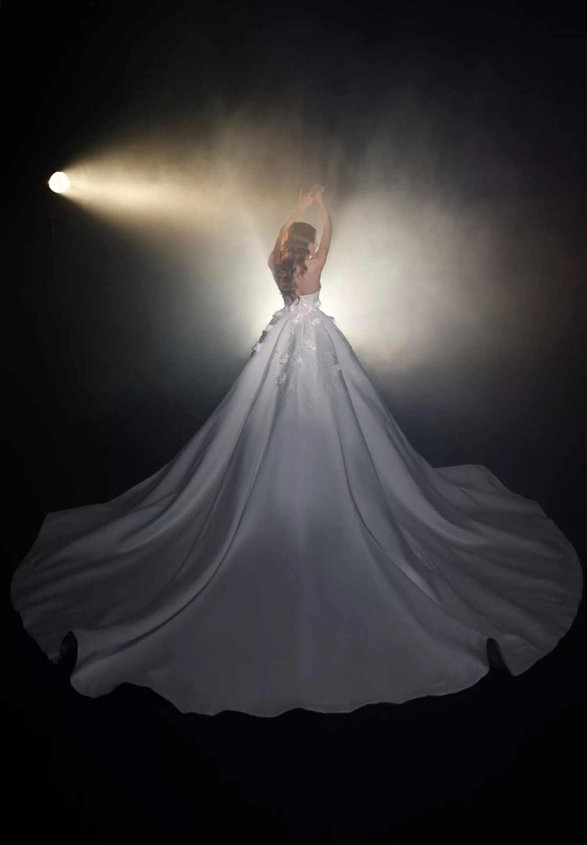 Amazing Wedding Dress Strapless Sleeveless 3D-Floral Appliques Bridal Gowns With Detachable Train Party Customized vestidos de novia