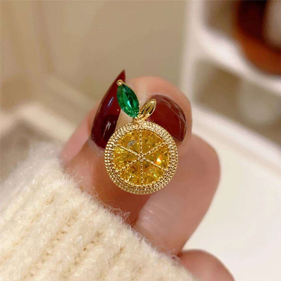 Fashion Sweet Fresh Orange Lemon Earrings Delicate Yellow Cubic Zirconia Fruit Stud Earring Jewelry Gifts for Women