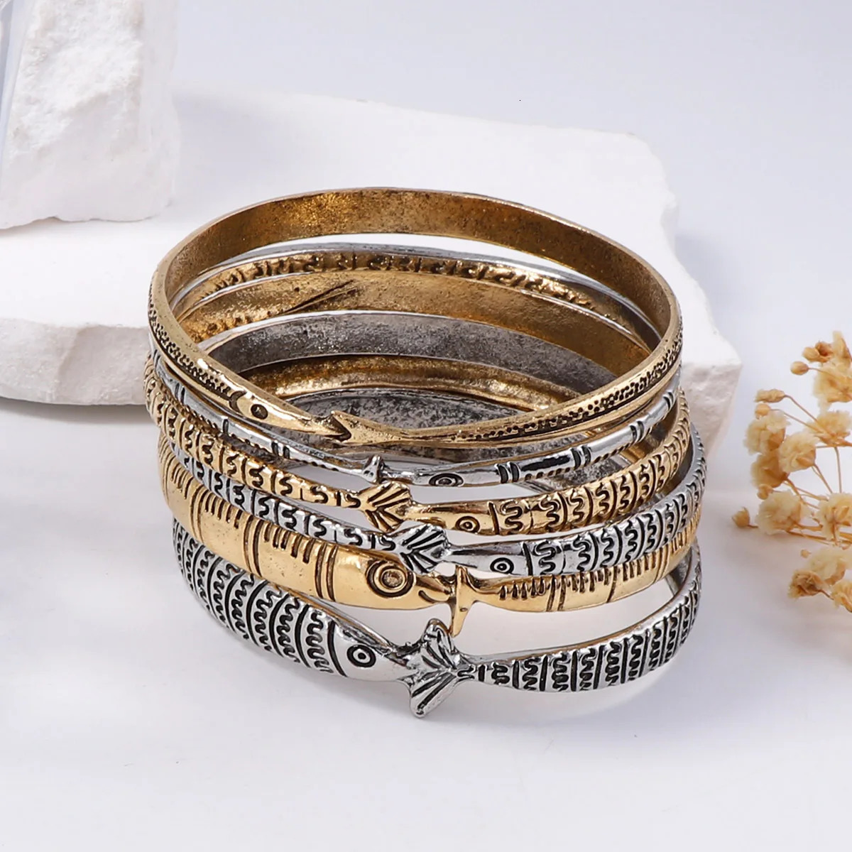 ZAA Vintage Women Jewelry High Quality Layered Fish Shape Bangle Bracelet Trend Summer Holiday Party Accessories Gifts 251219