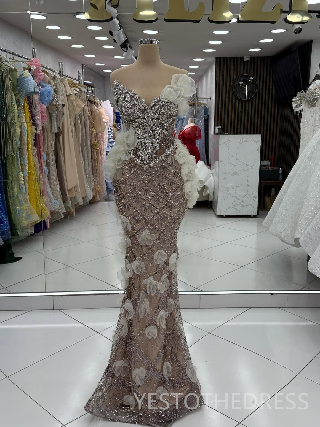 2026 Aso Ebi Prom Dress Mermaid Evening Dress Robe De Soiree Beaded Lace V Neck Flora Pearls Crystals Birthday Dress Second Reception Gown AM3156