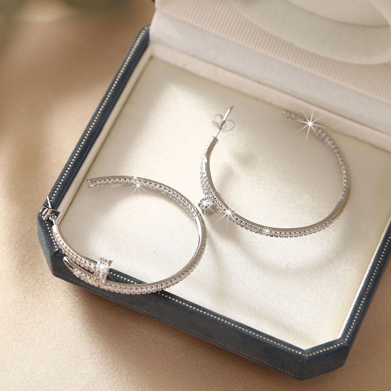 Luxury Brand Designer Jewelry Versatile Fashion Luxury Earrings Copper Inlaid Zircon Studs CT Hoops Elegant Versatile High-End Factory Direct Sale