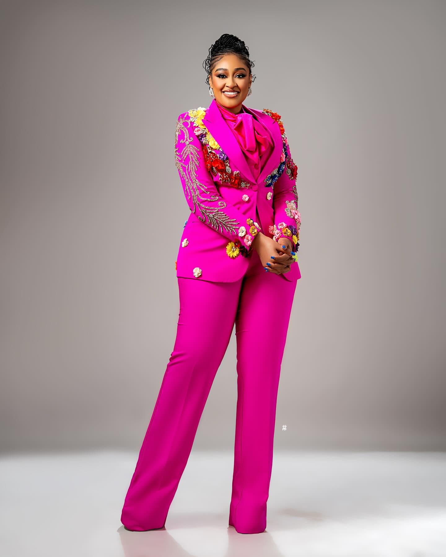 Hand Made Flowers Women Pants Suits Slim Fit Peaked Lapel Evening Party Ladies Tuxedos For Wedding Banquet 2 Pieces