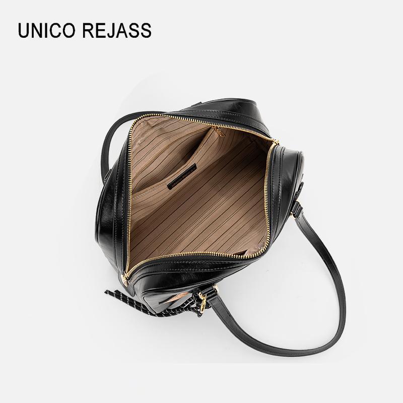 UNICO REJASS 2026 Spring/Summer New Fashionable Premium Texture Shoulder Bag Large Capacity Commuter Versatile Postman Bag Black Free Shipping