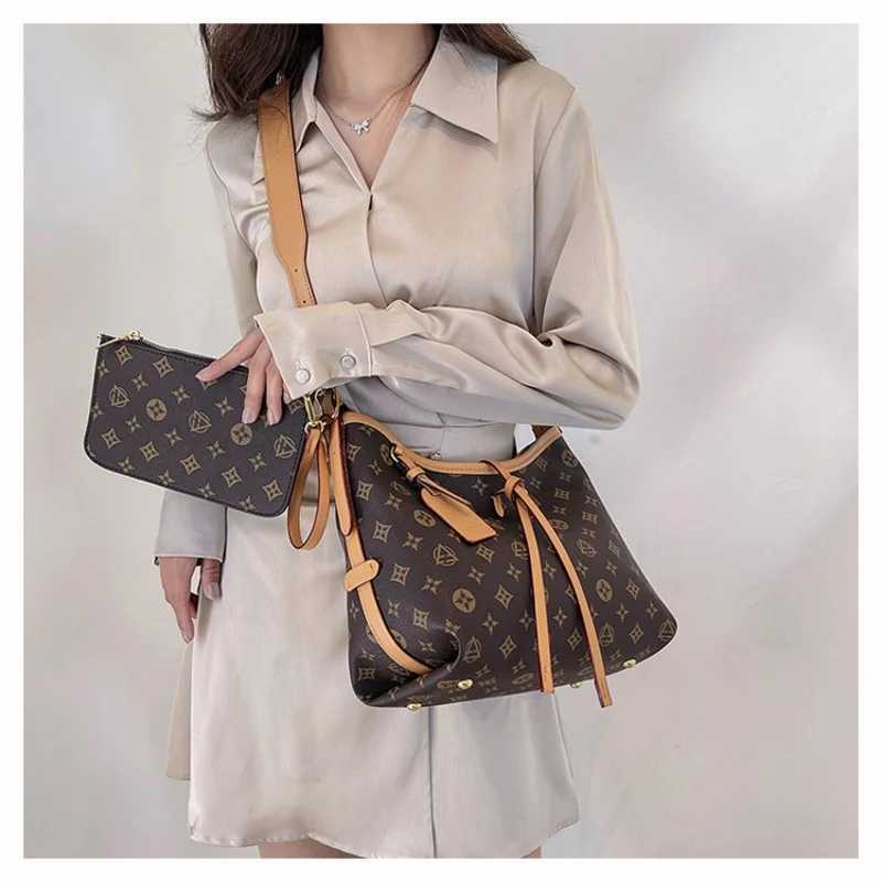 2025 Must-Have Womens Tote - Light Texture Portable Large Capacity Fashion Printed Commuter Shoulder Messenger H251229
