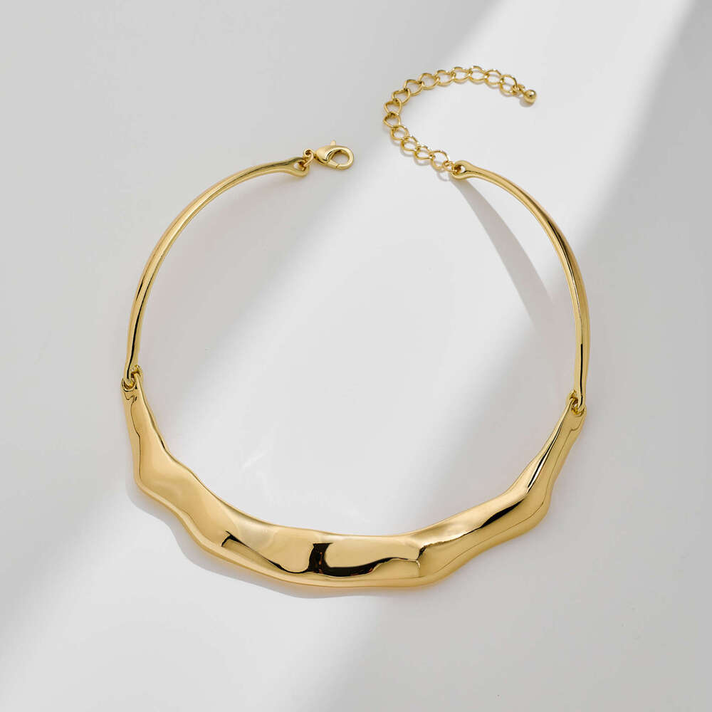 Niche Personality High-end Irregular Pattern Wave Liquid Metal Style gold Choker Jewelry