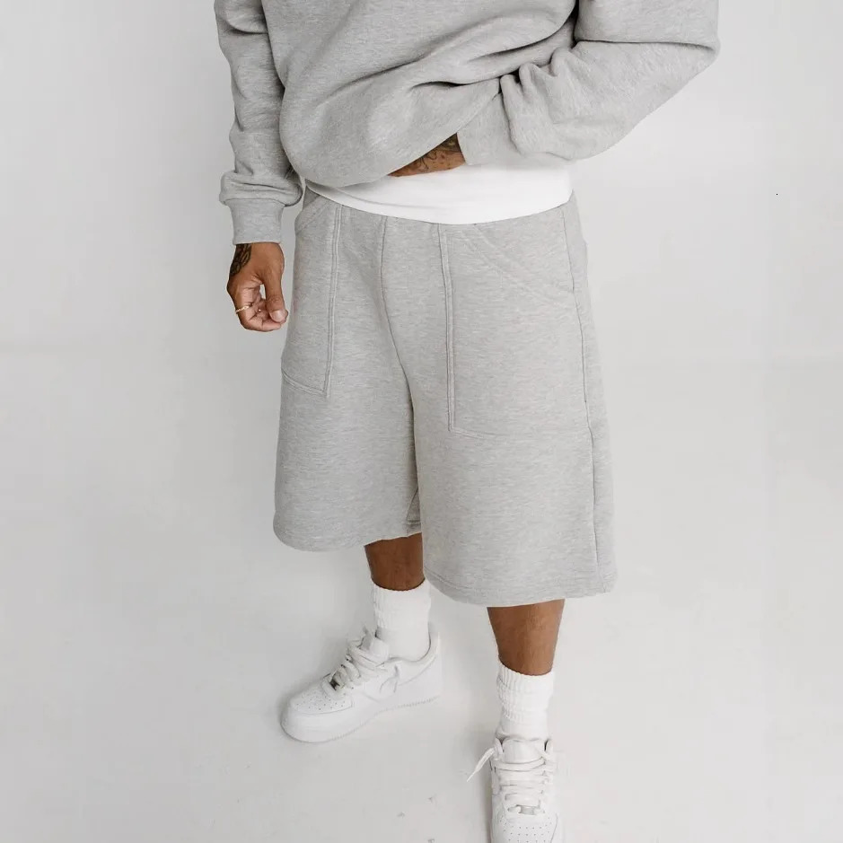 2025 Harajuku street simple men sports pants ins versatile loose five-point pants short casual pants men shorts 251223