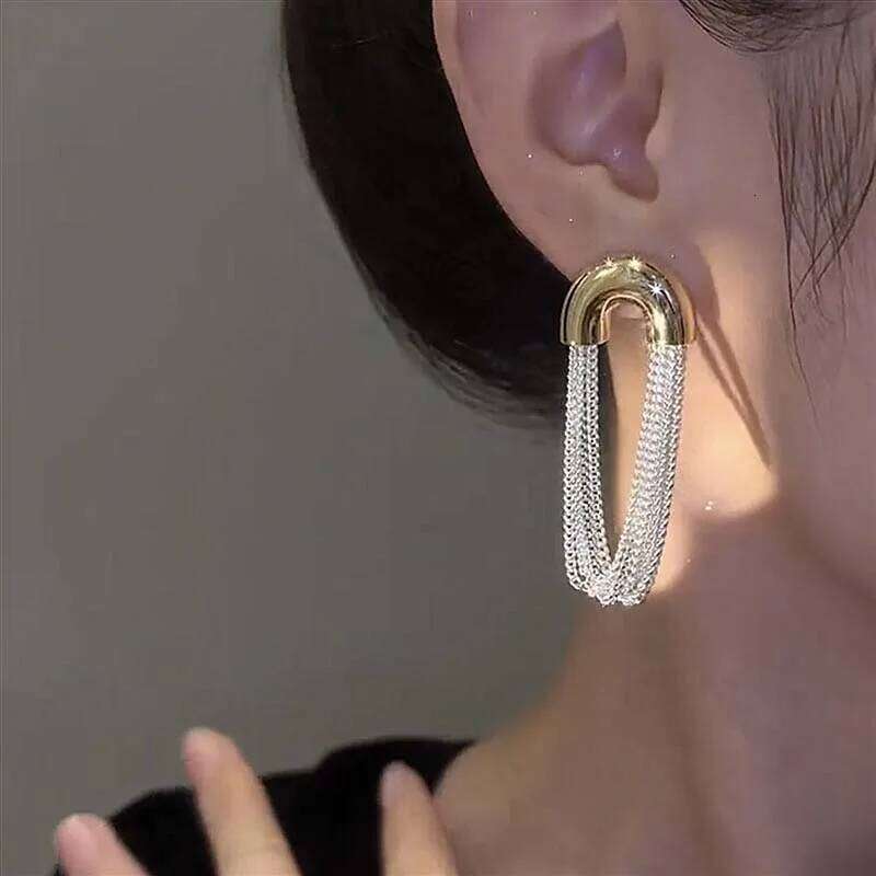 Fashion Metal U Shape Tassel Chain For Women Elegant Silver Color Multi Layer Geometric Personality Earrings Jewelry C251227