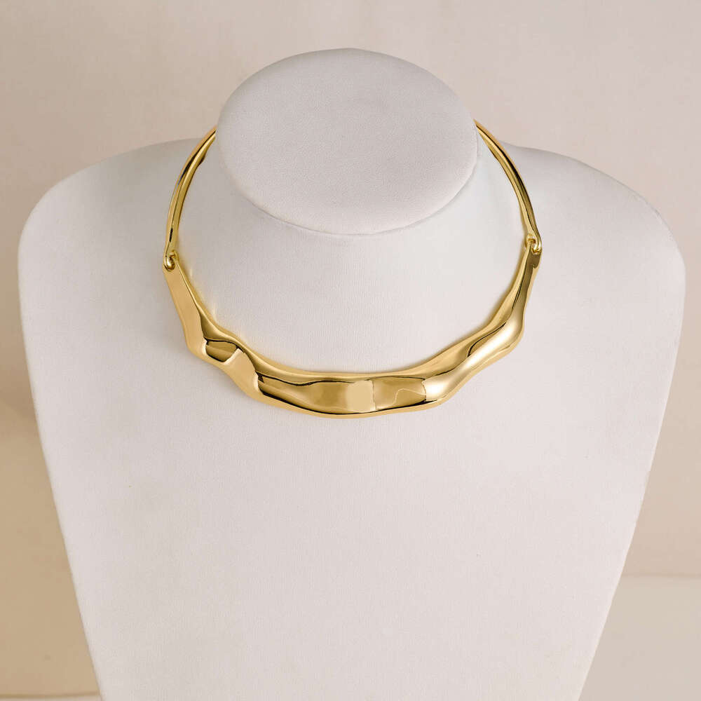 Niche Personality High-end Irregular Pattern Wave Liquid Metal Style gold Choker Jewelry