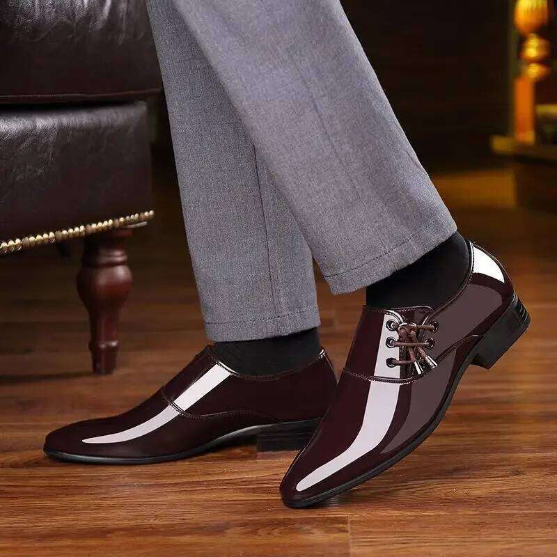 Men Leather Business Dress Shoes All-Match Casual Shock-Absorbing Footwear Wear-Resistant Plus Size LEEGO LENS