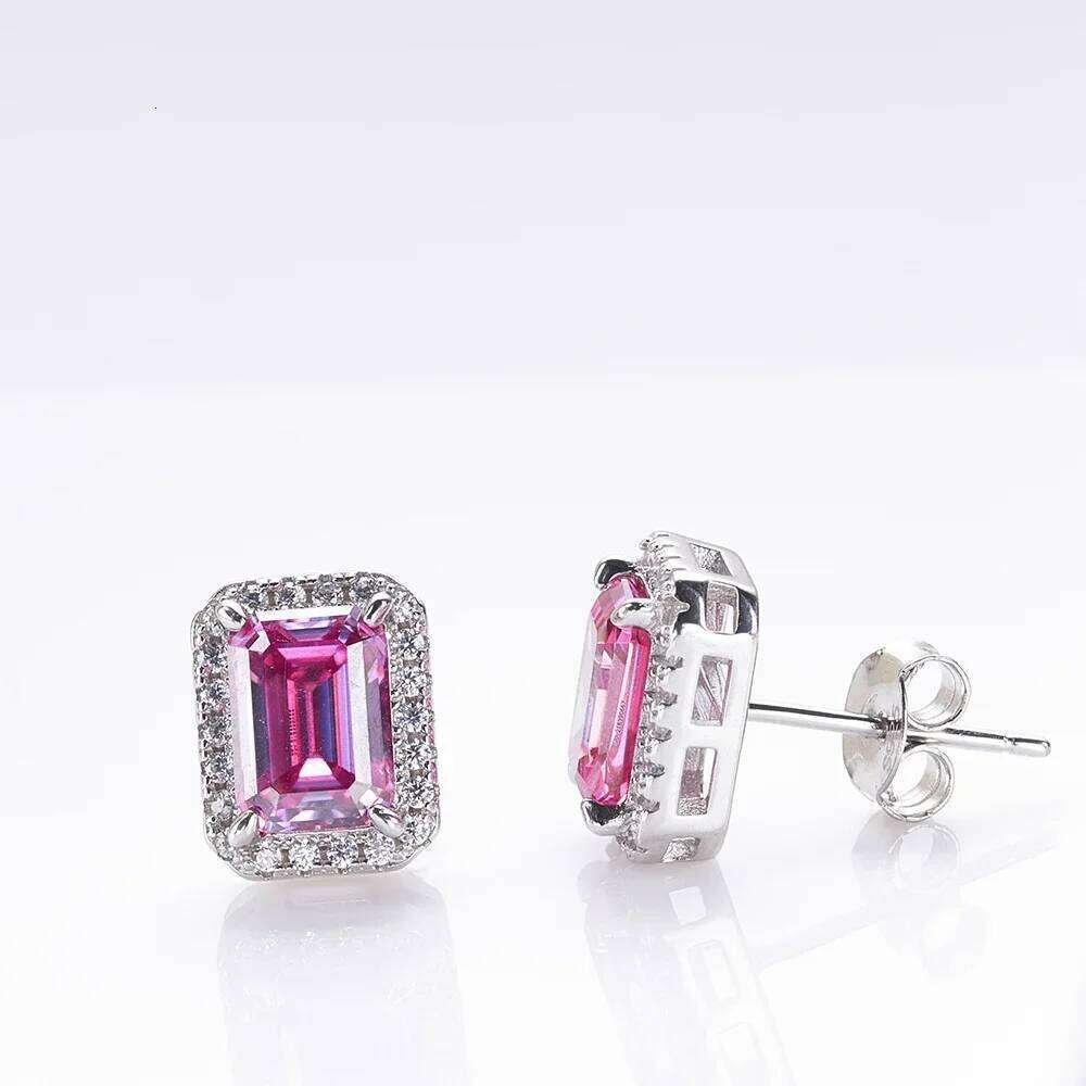 Classic Design 1 Carat Moissanite Stud Earrings Female S925 Silver emerald Shape Fine Jewelry for Party Anniversary 301