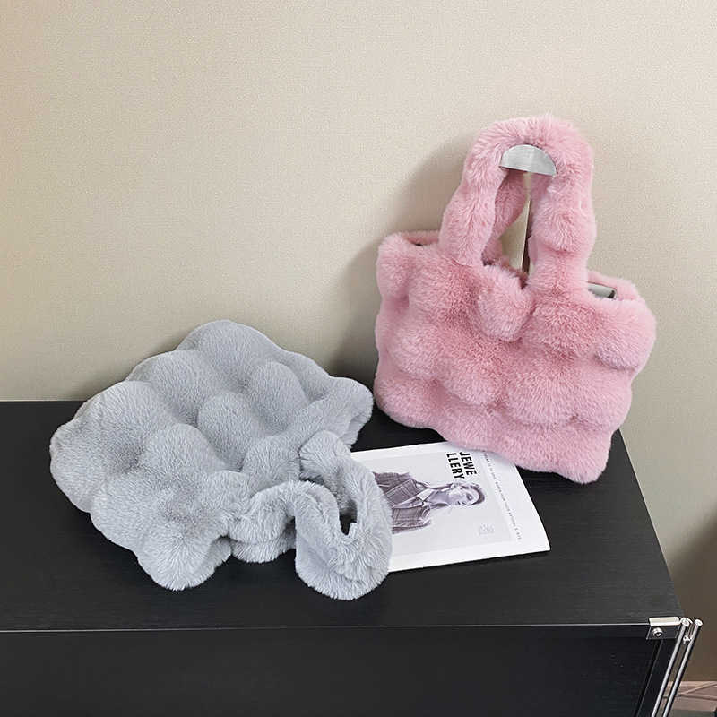 Plush Tote Bag New Fall/Winter Collection Cute Large Capacity Shoulder Bag Furry Bag