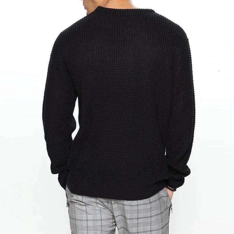 2025 New Men's Casual Round Neck Long Sleeve Knitted Sweater Solid Color Fashion Versatile Top