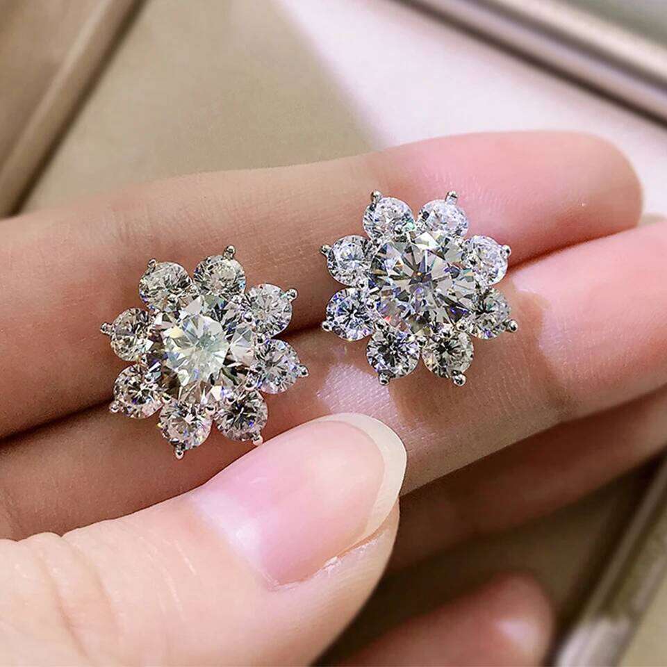 ZAKOL Shiny Dazzling SunFlower AAA Zirconia Stud Earrings Exquisite Sliver Color Ear Accessories Women's Party Jewelry Gift