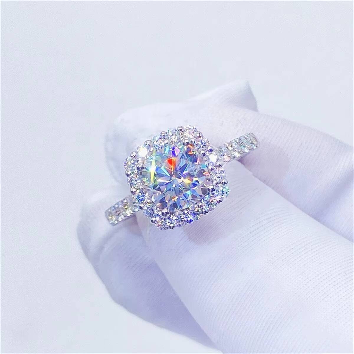 Custom Ring Band Luxury 2Ct Cushion Flawless Moissanite Diamond Engagement Ring 14K Solid Gold Wedding Rings for Women
