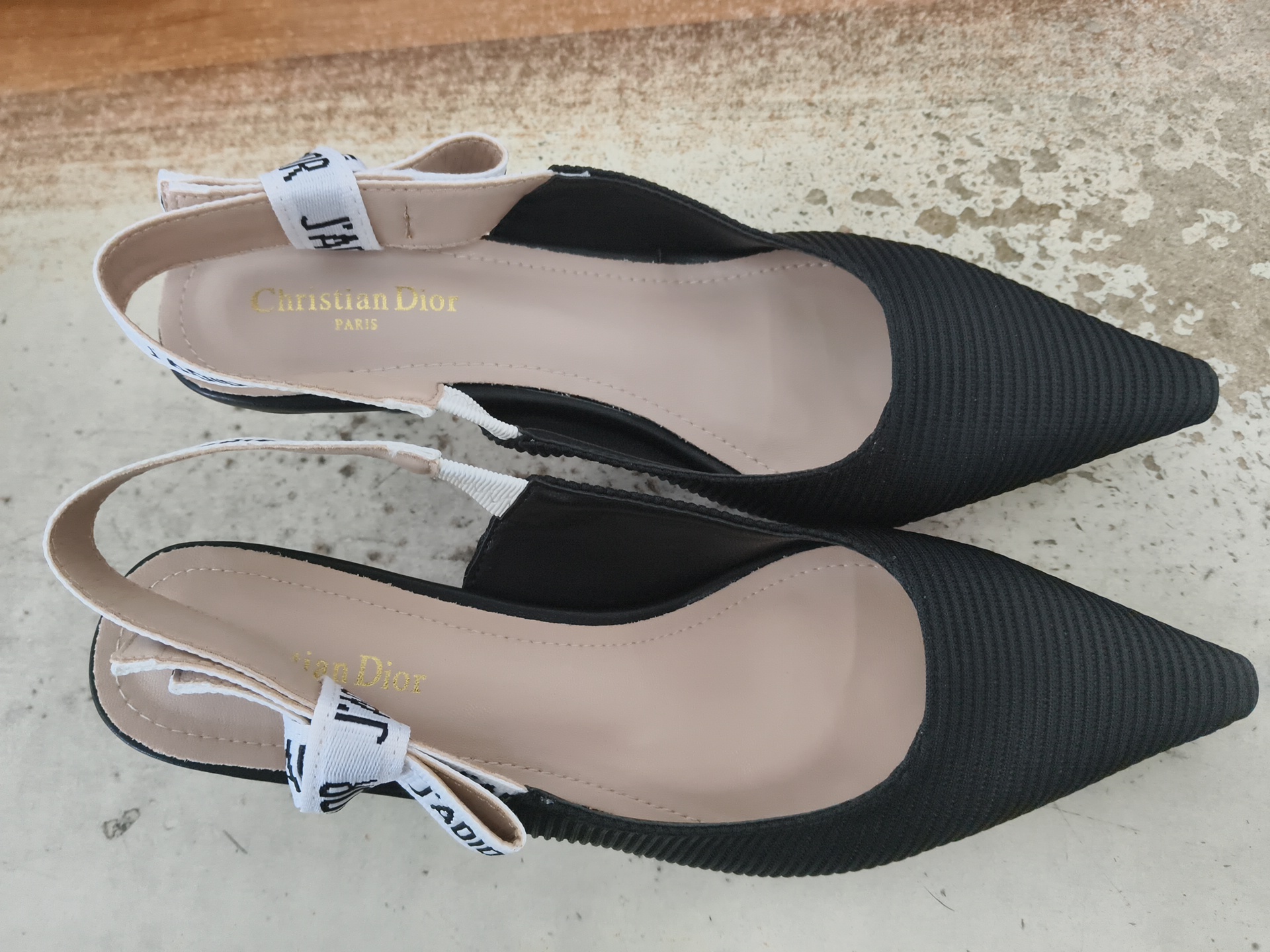 Dress Shoes Pointed Toe Women Sandals Mid Heels Slingback Summer Slippers 2024 Fashion New Flip Flops