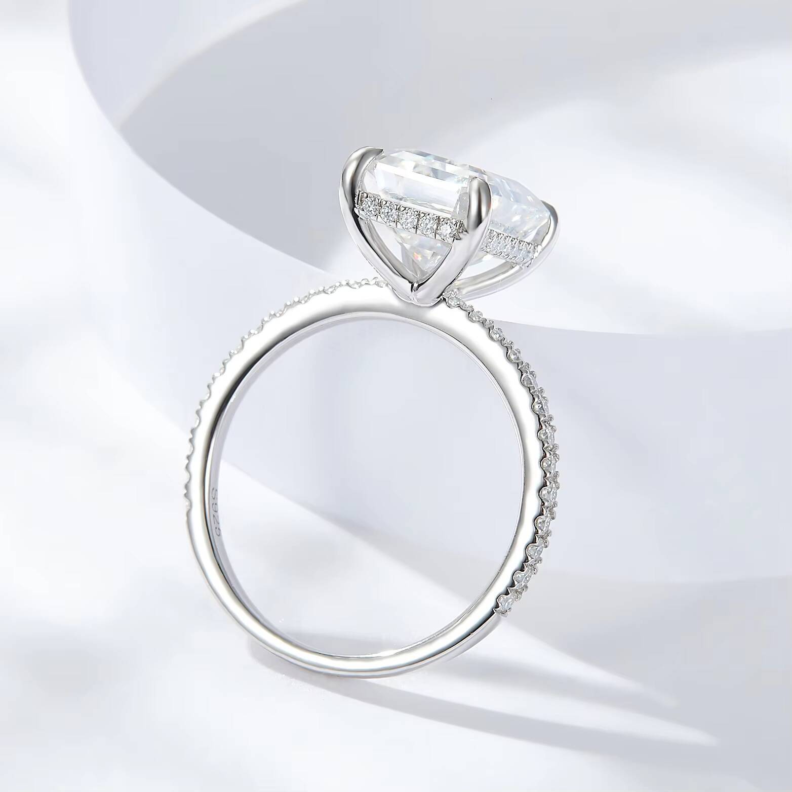 4CT D VVS Moissanite Jewelry Ring 925 Sterling Silver Womens Wedding Promise Ring Dazzling 4CT Moissanite Rings