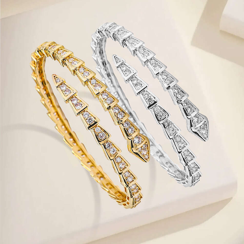 Micro Zirconia Snake Full Diamond Copper Gold-Plated Bracelet Fashion Bangle Stud Bracelet Jewelry design sense luxury Copper Gold-Plated Bracelet