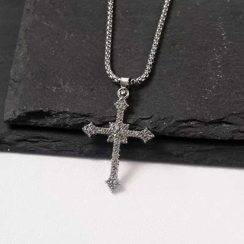 Vintage Stainless Steel Cross Pendant Necklace Sweater Chain High Quality Jewelry Wholesale Y251227