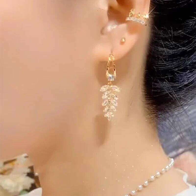 Zircon Wheat Tassel Pendant Gold Color U-shaped Earrings for Women 2023 New Fashion Creative Girls Party Jewelry Accessories C251227