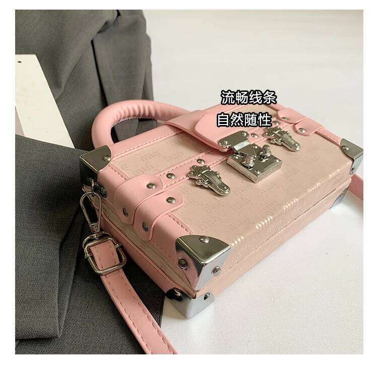 Elegant Leather Clutch Bag For Women With Vintage Flair Casual Style And Trendy High End Designer Inspiration LEMON KOKO