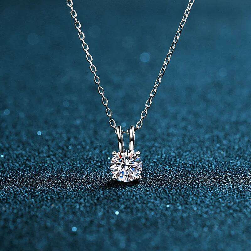 925 Sterling Silver One Ct Diamond Classic Four Claw Necklace, Korean Version, Simple Mosang Stone Collarbone Chain For Women 7ee