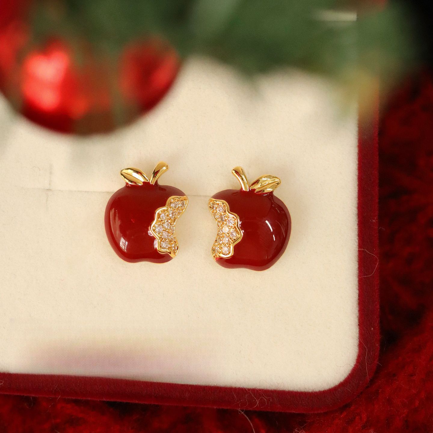 Silver Needle Dripping Oil Zircon Apple Earrings for Casual, Simple, Versatile Daily Earrings with a Design Sense of Niche Earrings for Women