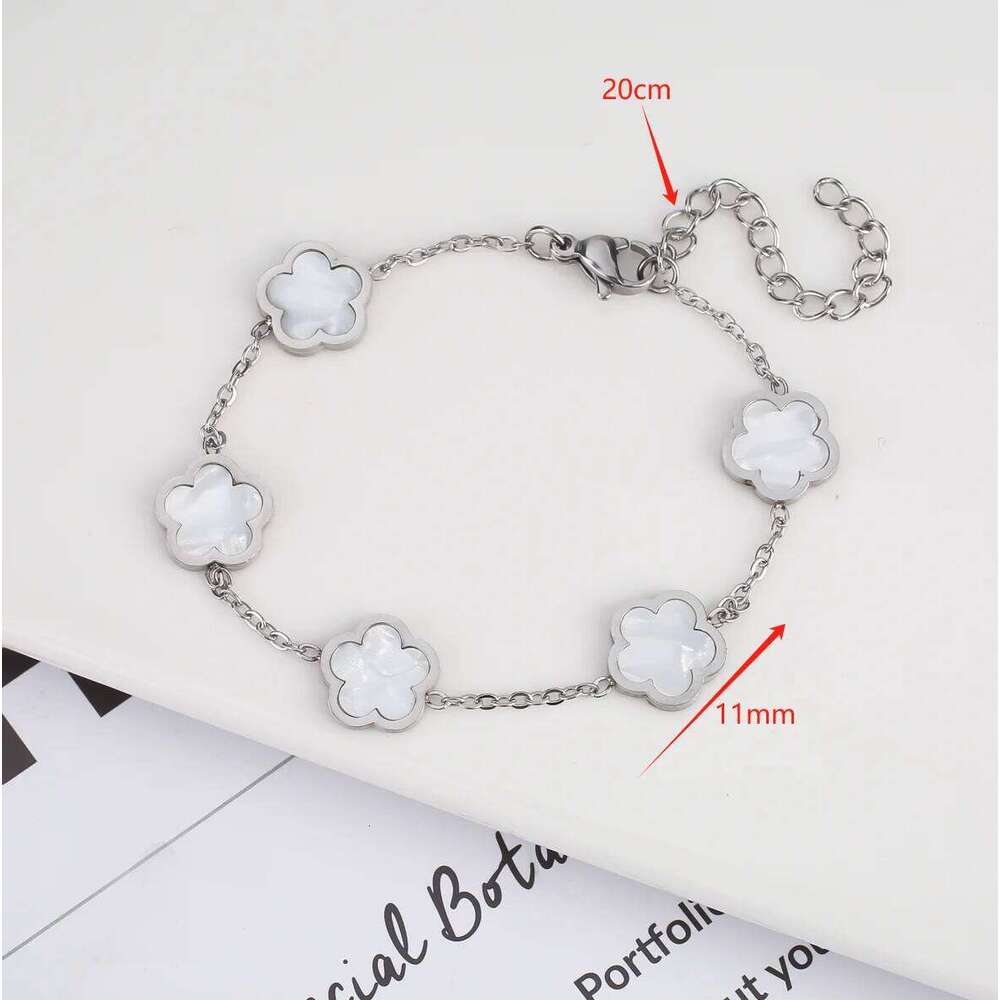 Luxury Woman Silver Plated Five Leaf Flower Adjustable Bracelet Plum Blossom Plant Stainless Steel Jewelry Clover 25H1229