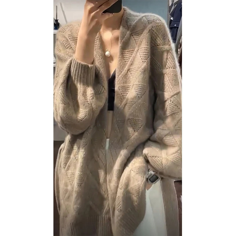 Highgrade cashmere cardigan womens coat Vneck loose lazy Hong Kong wind longsleeved knitted sweater 251225