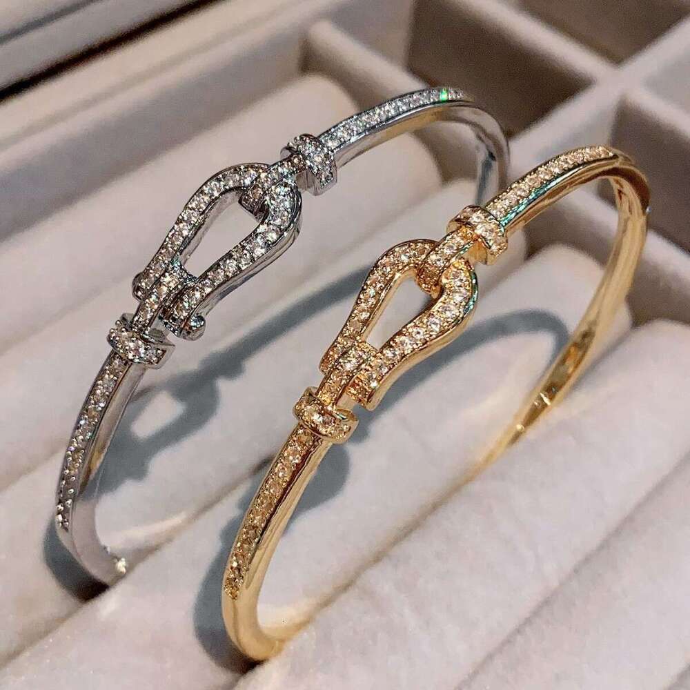 Celebrity Style Micro-Inlaid Horseshoe Niche Design Light Luxury Fashion Bracelet