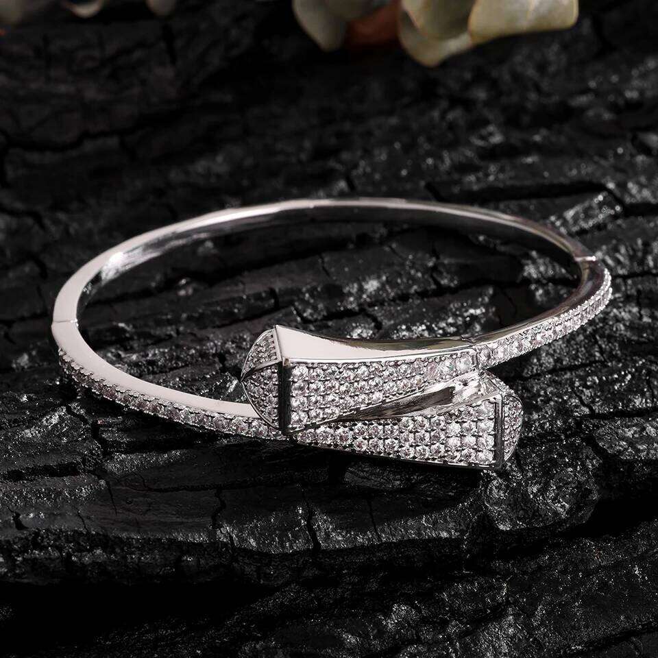 ZAKOL Sparkling Full Zirconia Geometric Bracelet Bangles Luxury 18K Gold Plated Non Fading Jewelry Party Accessories Gift